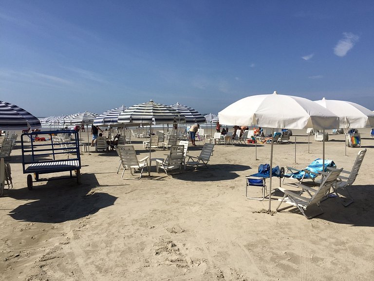 Riviera: M4 Giardino 44A, Beach front
