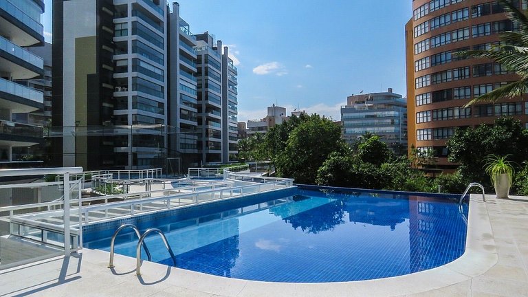 Riviera: M3 Riviera Inn Residence 84, fronte spiaggia, piedi
